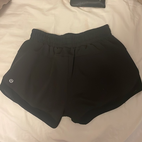 Lulu xs shorts - Picture 1 of 2